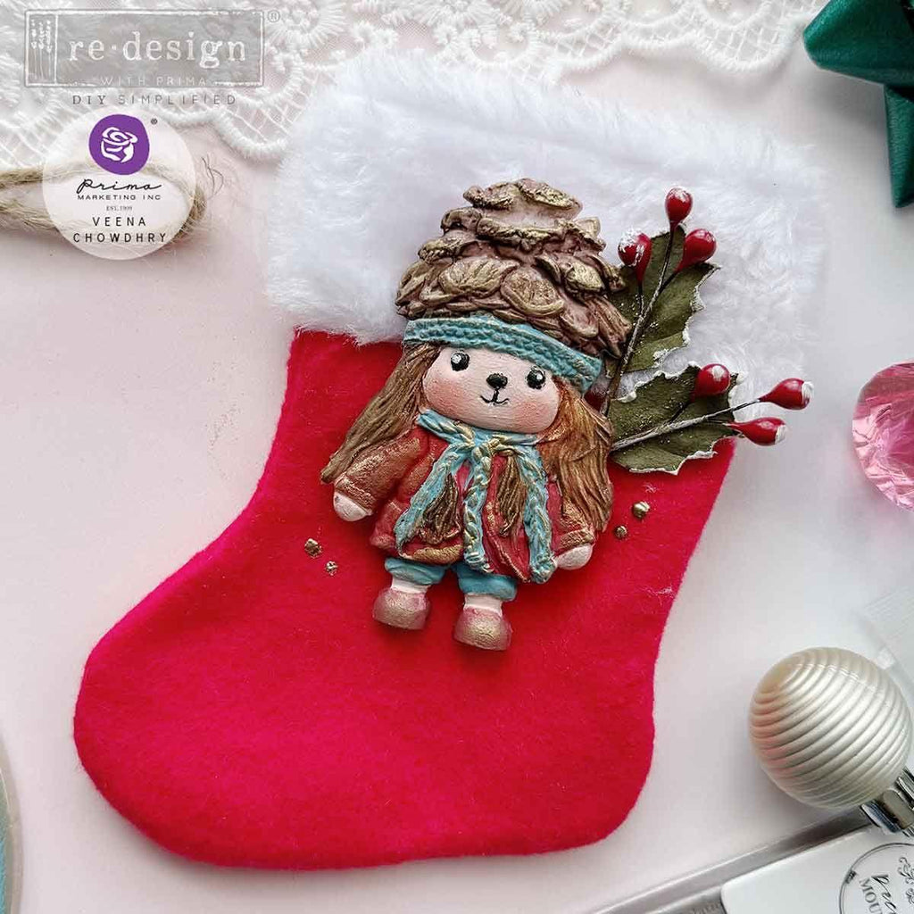 Prima Marketing Pinecone Dolls ReDesign Decor Mould 672478 Christmas Stocking