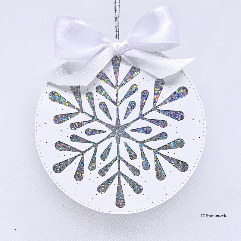 Simon Says Stamp Grand Pixie Snowflake Wafer Die s962 DieCember Christmas Ornament