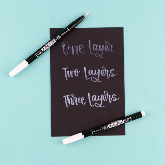 Tombow White 2-Pack Fudenosuke Brush Pens 62040 sample